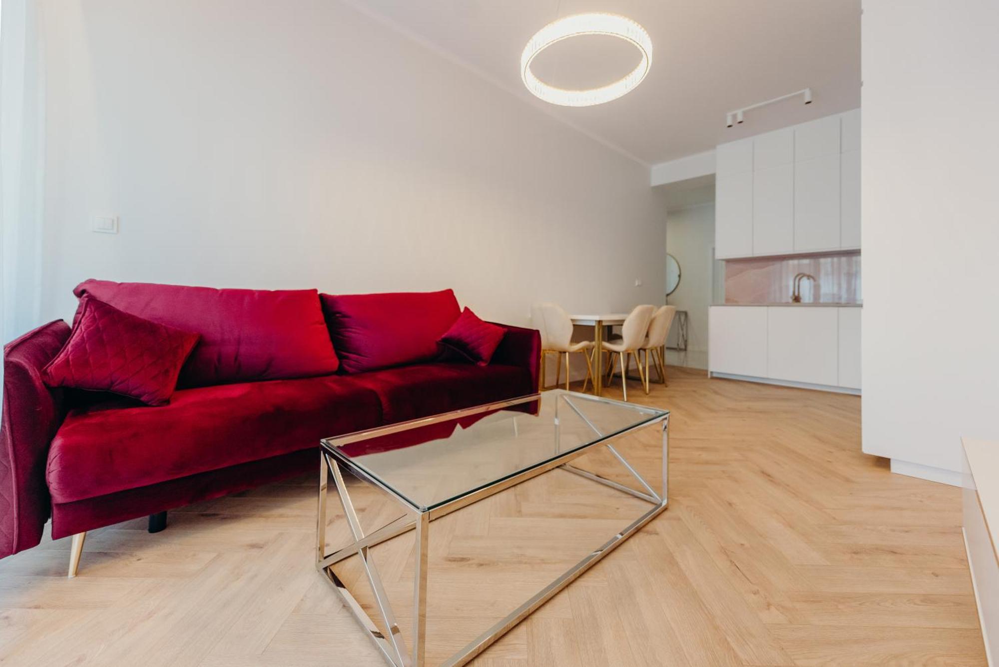 3 Bedrooms Premium Bella Rosa For 8 Guests With Ac And Underground Parking Rzeszow Exterior photo
